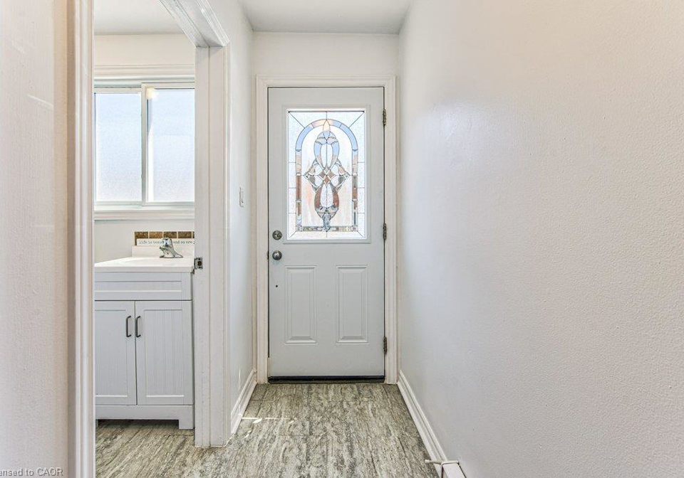 48-windom-road-kitchener-ontario-40850895