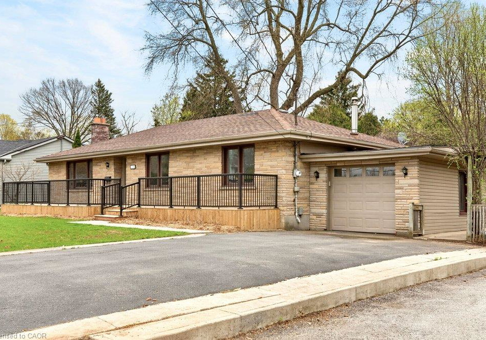 18-garden-avenue-ancaster-ontario-40850896