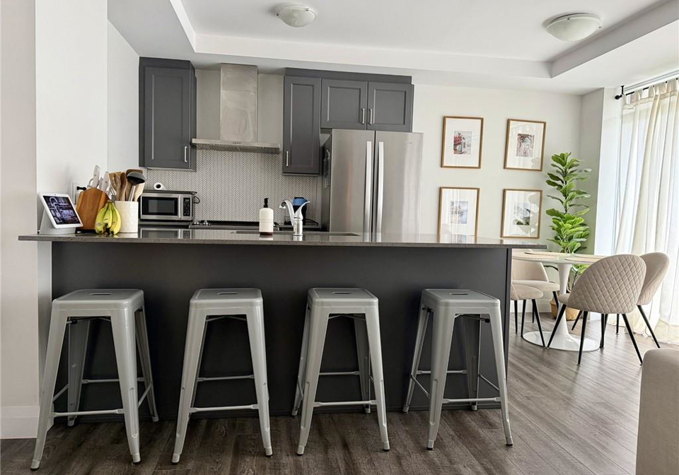 1-redfern-avenue-hamilton-ontario-40850946