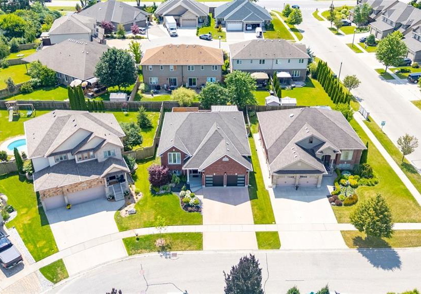 6-westview-court-woodstock-ontario-40850952