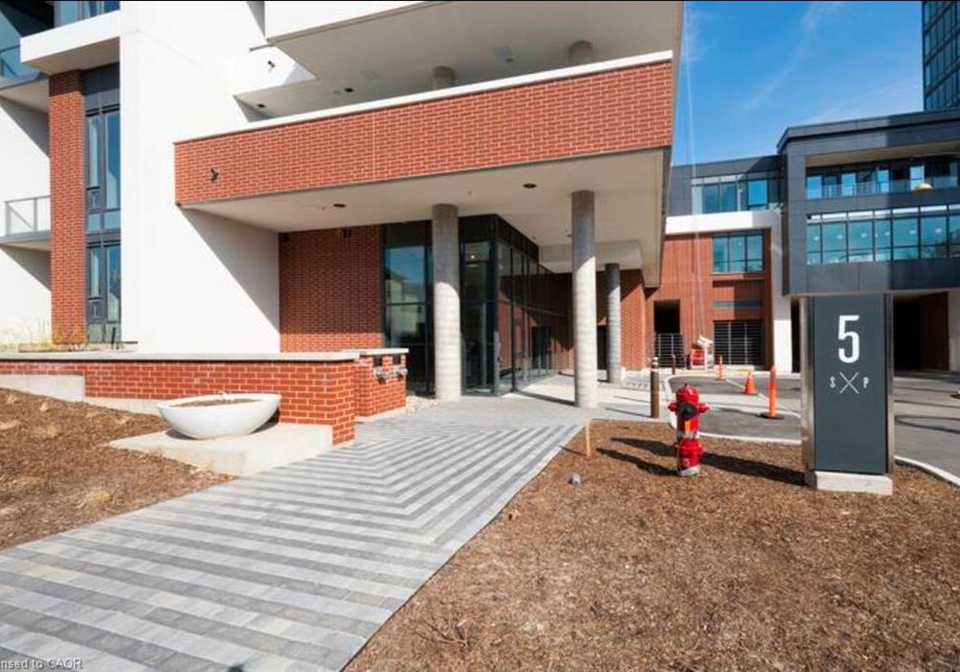 5-wellington-street-s-kitchener-ontario-40850956