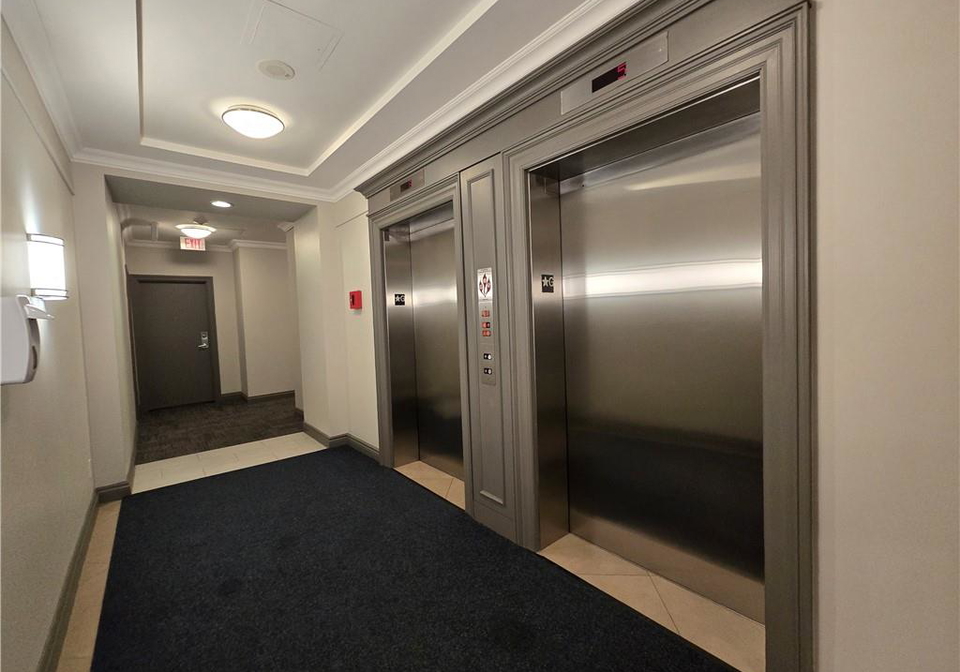 2391-central-park-drive-oakville-ontario-40850964