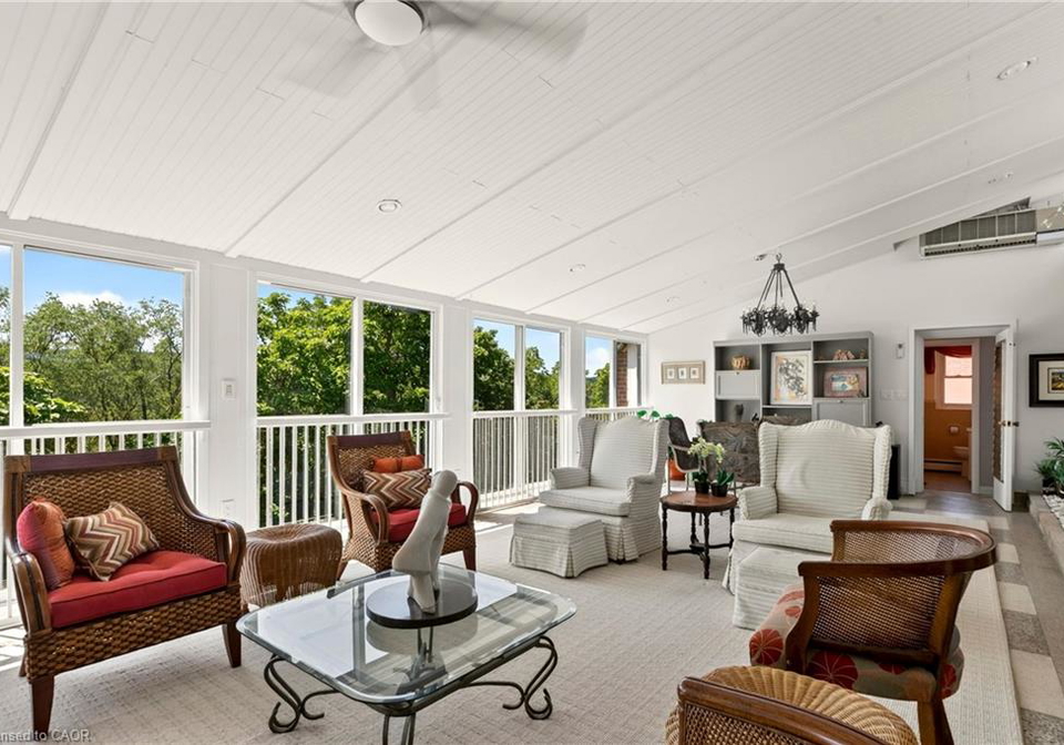 9-grant-boulevard-dundas-ontario-40850980