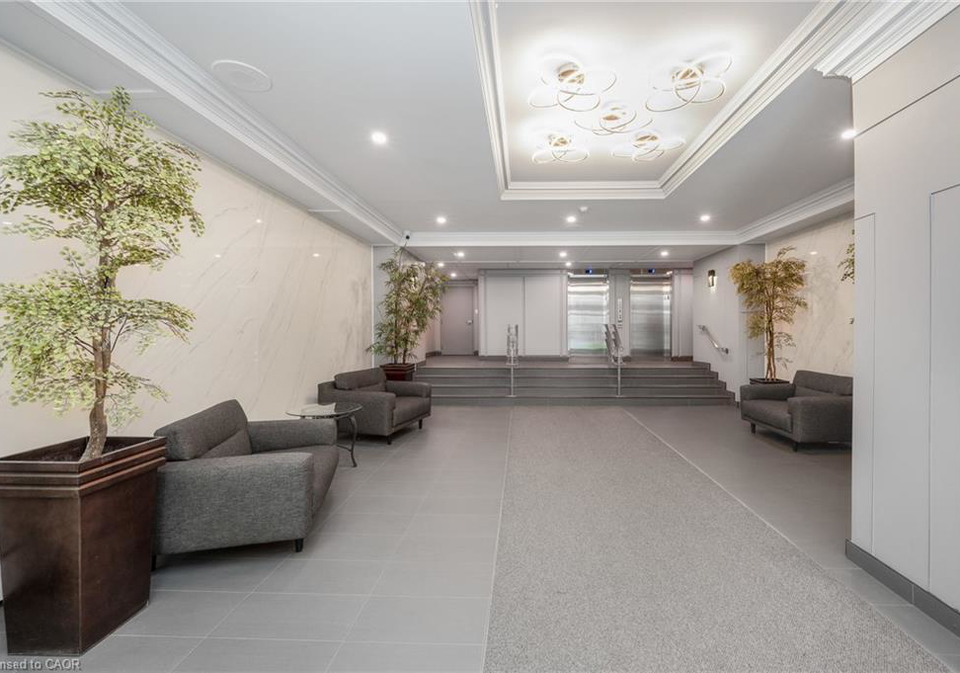 975-warwick-court-burlington-ontario-40851068