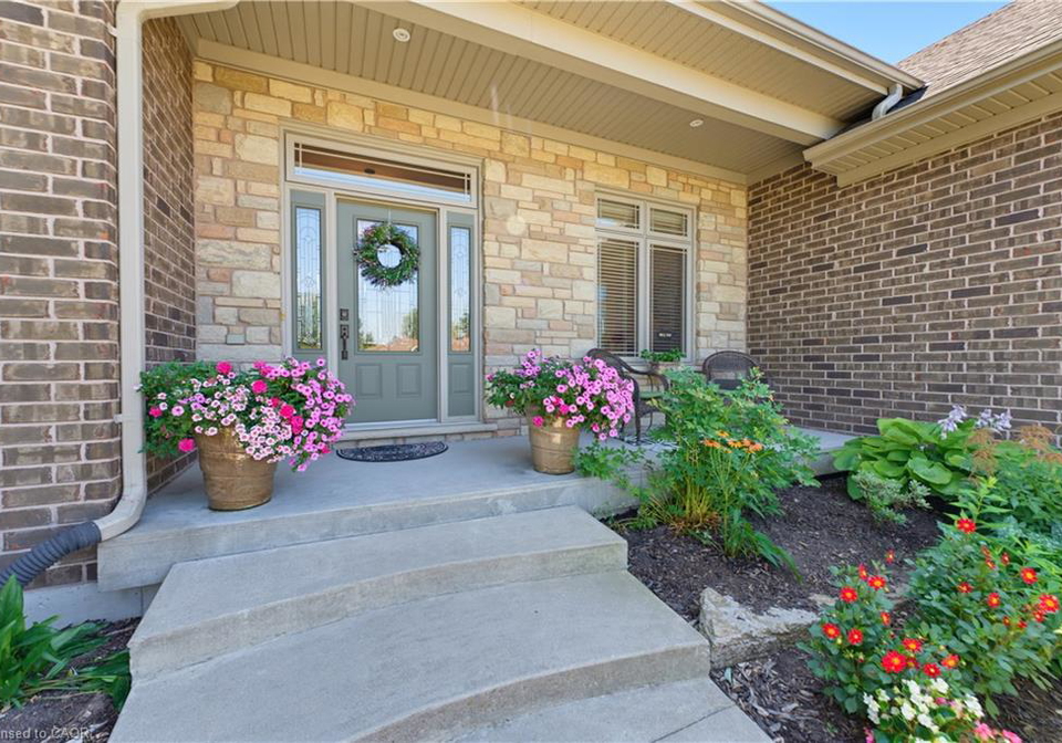 60-donjon-boulevard-port-dover-ontario-40851074