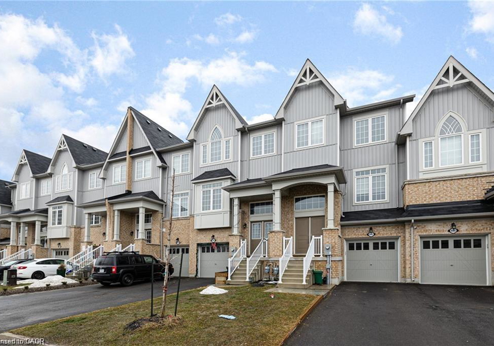 4084-fracchioni-drive-beamsville-ontario-40851082