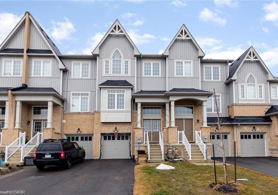 4084-fracchioni-drive-beamsville-ontario-40851082