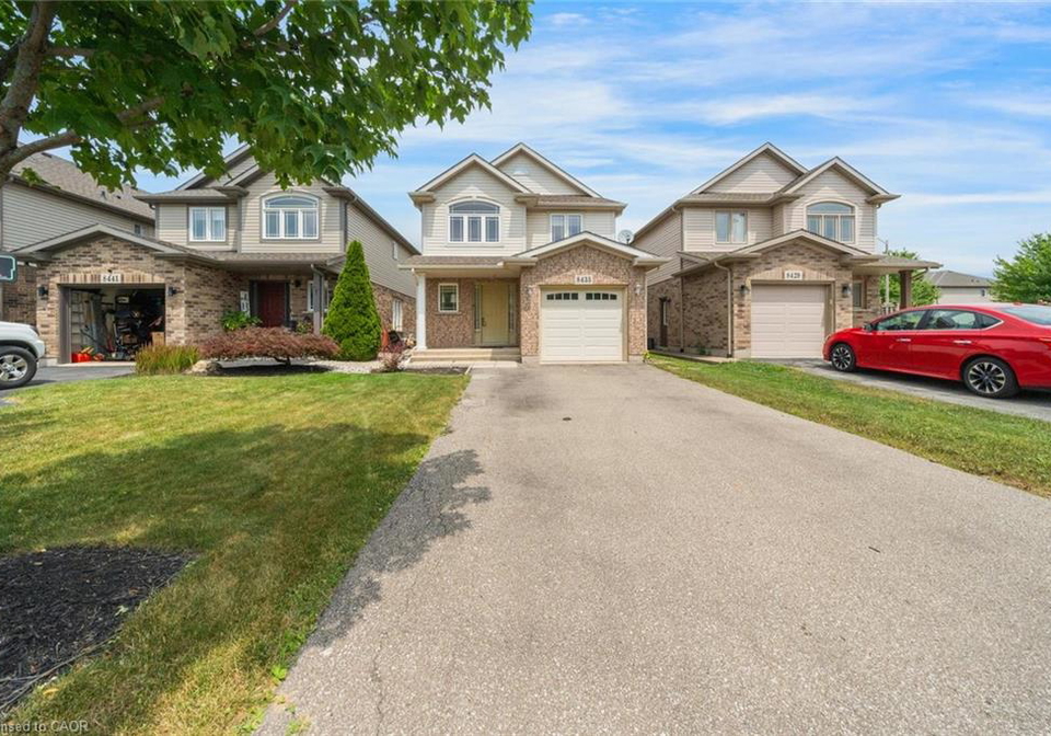 8435-kelsey-crescent-niagara-falls-ontario-40851089