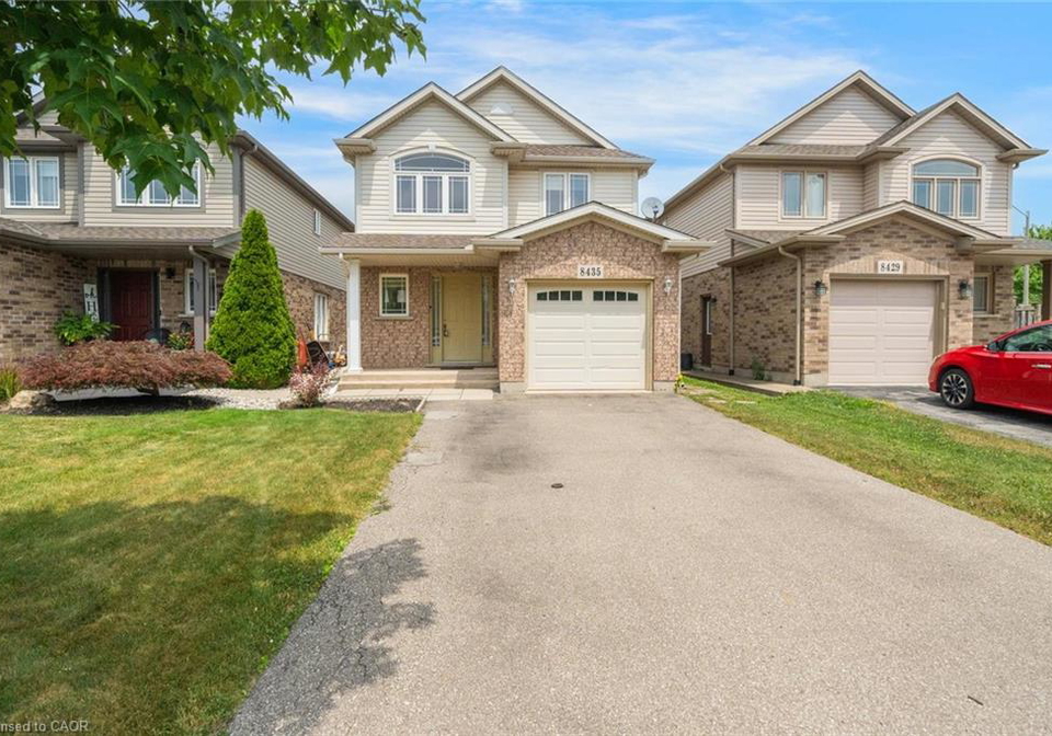 8435-kelsey-crescent-niagara-falls-ontario-40851089