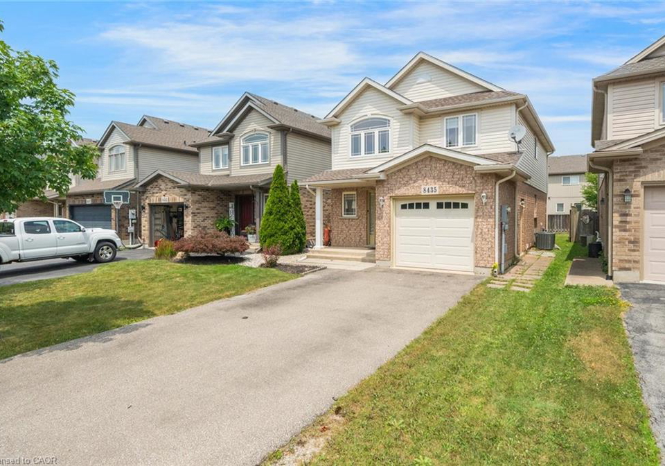 8435-kelsey-crescent-niagara-falls-ontario-40851089