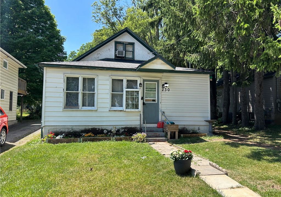 230-queen-street-s-simcoe-ontario-40851110