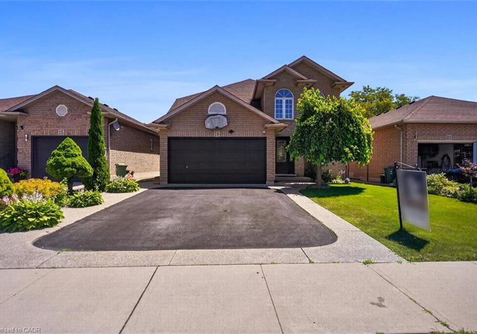 19-konstantine-court-hamilton-ontario-40851115