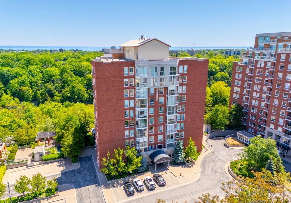 50-old-mill-road-oakville-ontario-40851131