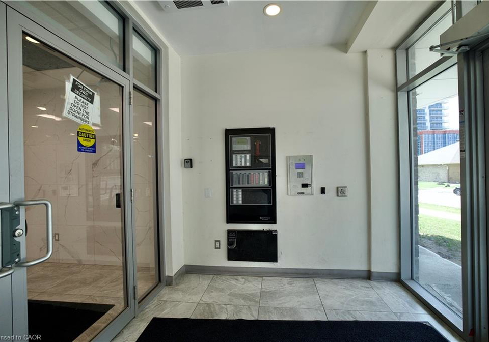246-lester-street-waterloo-ontario-40851140