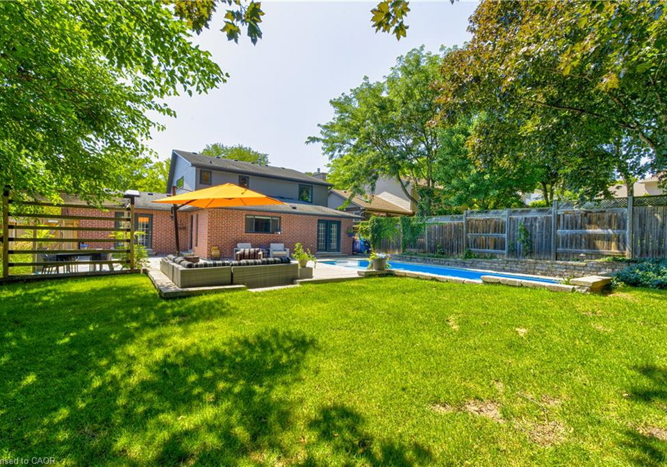 6-mays-crescent-waterdown-ontario-40851158