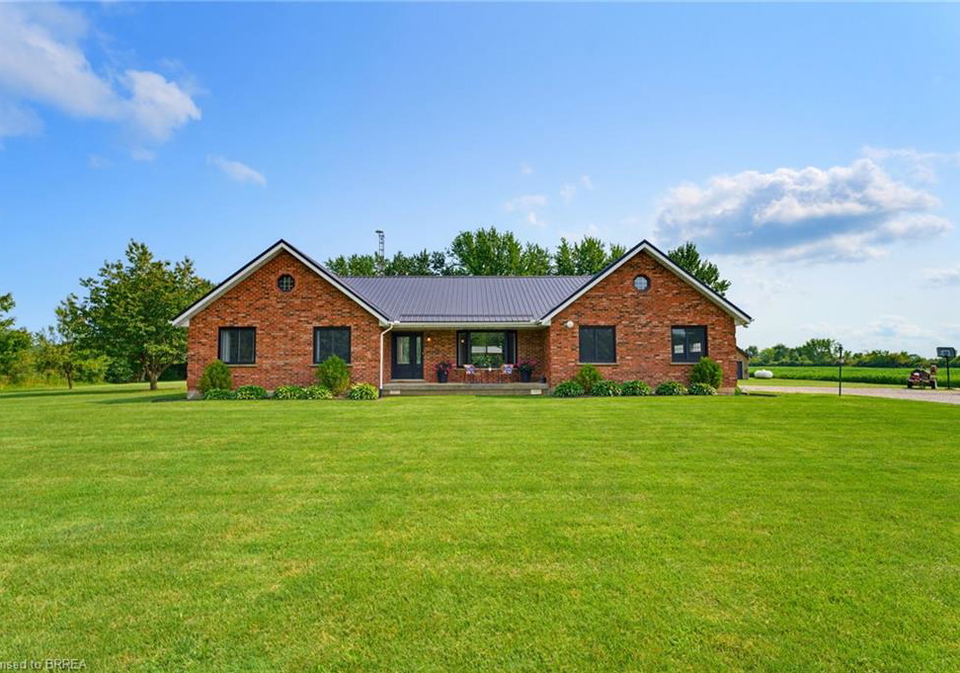 2218-concession-12-walpole-hagersville-ontario-40851164