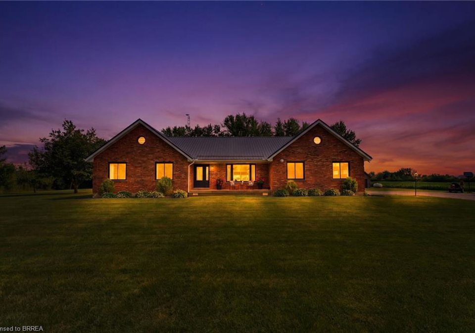 2218-concession-12-walpole-hagersville-ontario-40851164