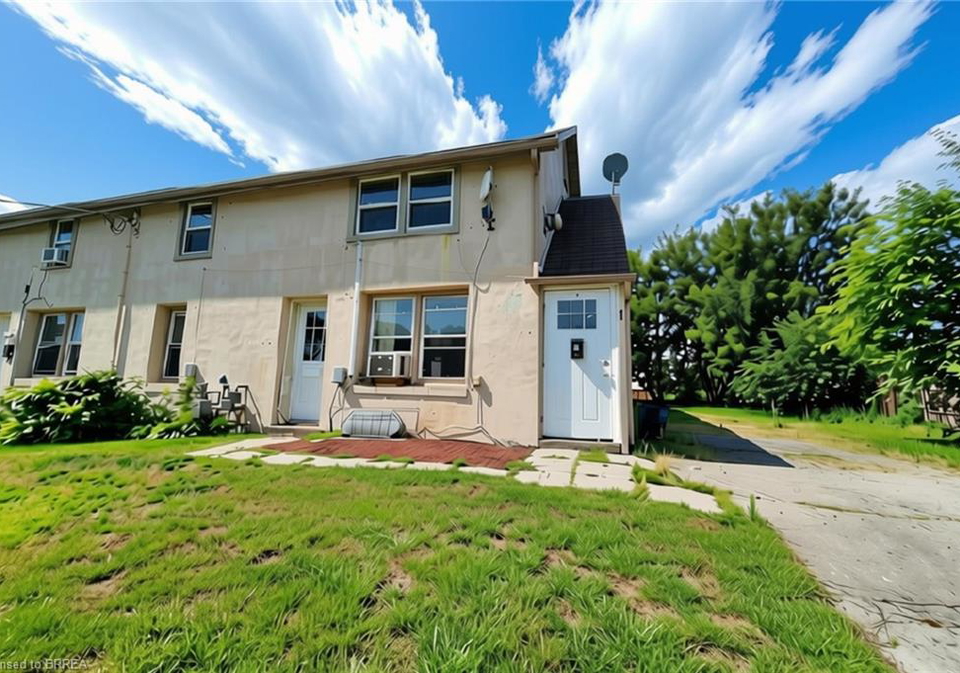 301-campbell-street-brantford-ontario-40851182