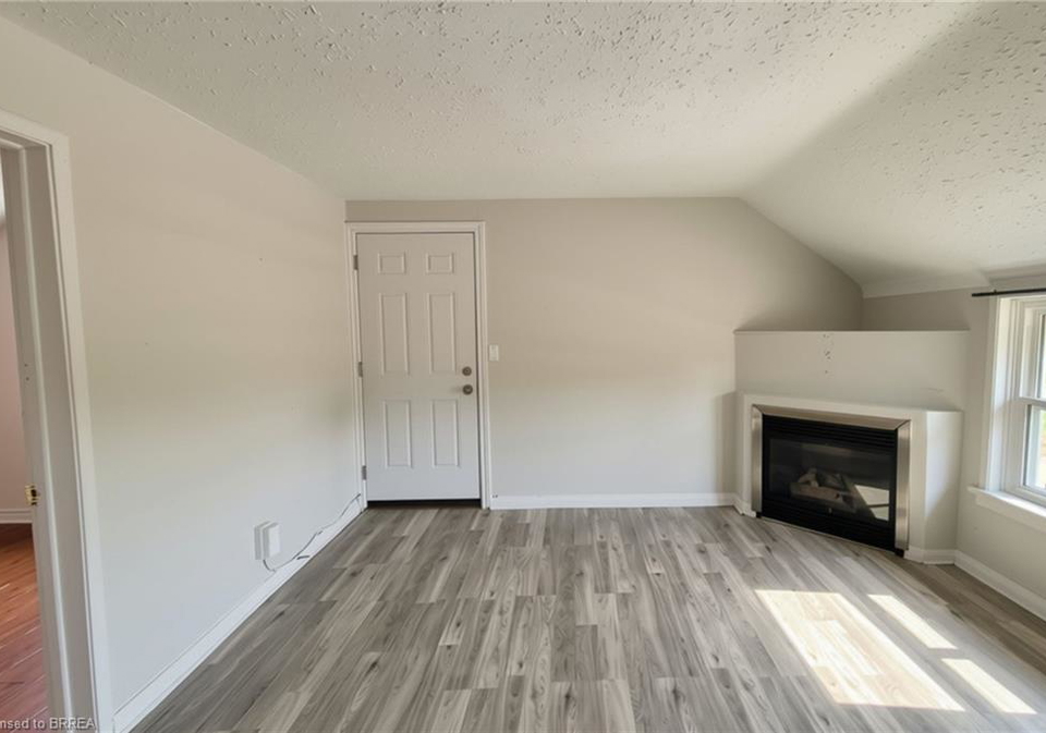 301-campbell-street-brantford-ontario-40851182