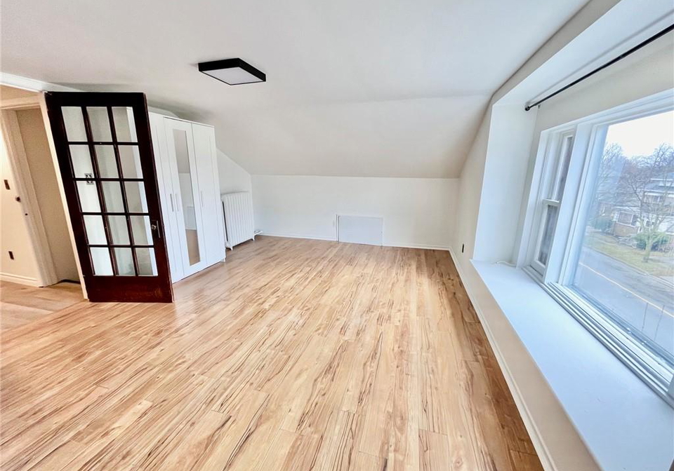 220-nelson-street-brantford-ontario-40851199