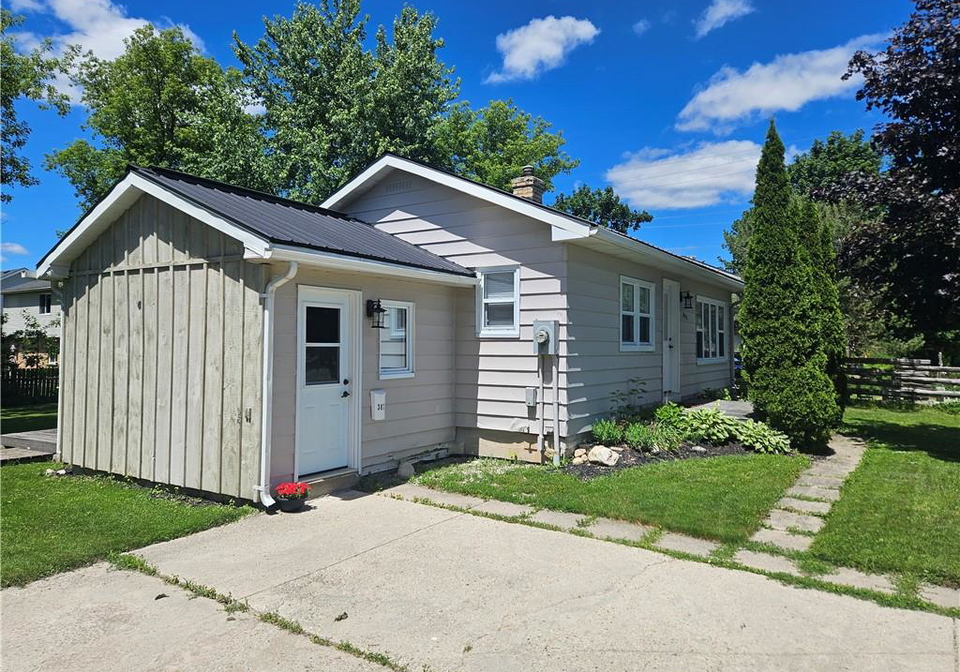 383-wellington-street-e-mount-forest-ontario-40851259