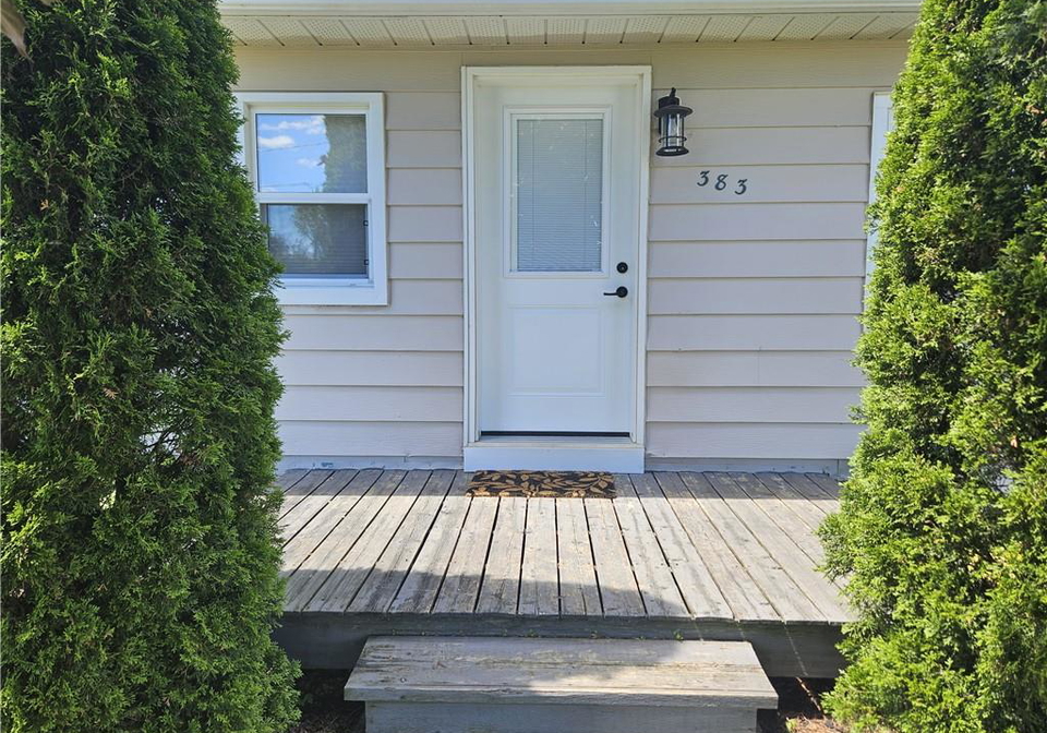 383-wellington-street-e-mount-forest-ontario-40851259