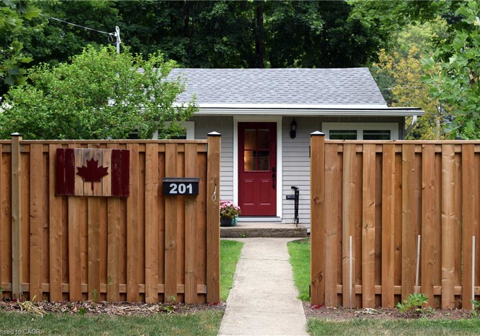 201-melville-street-dundas-ontario-40851274