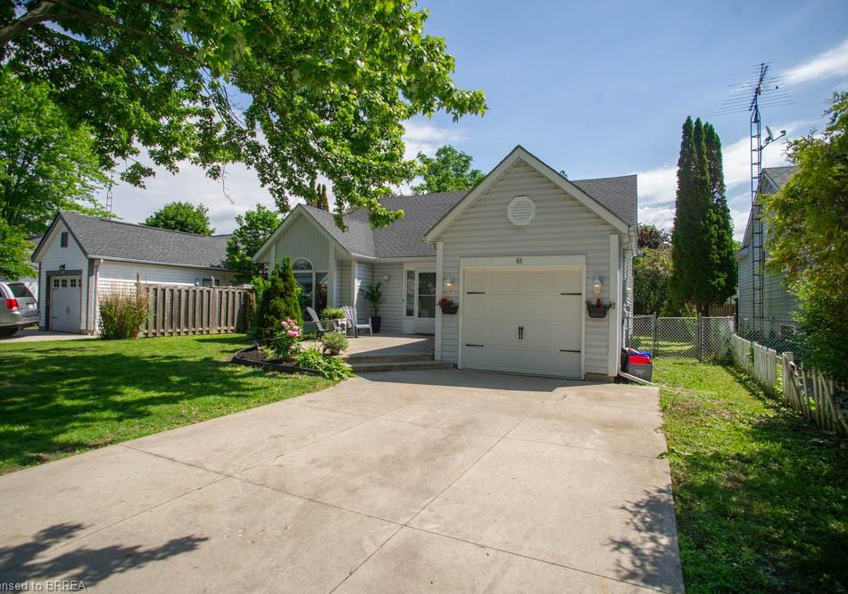 61-leslie-avenue-port-dover-ontario-40851359
