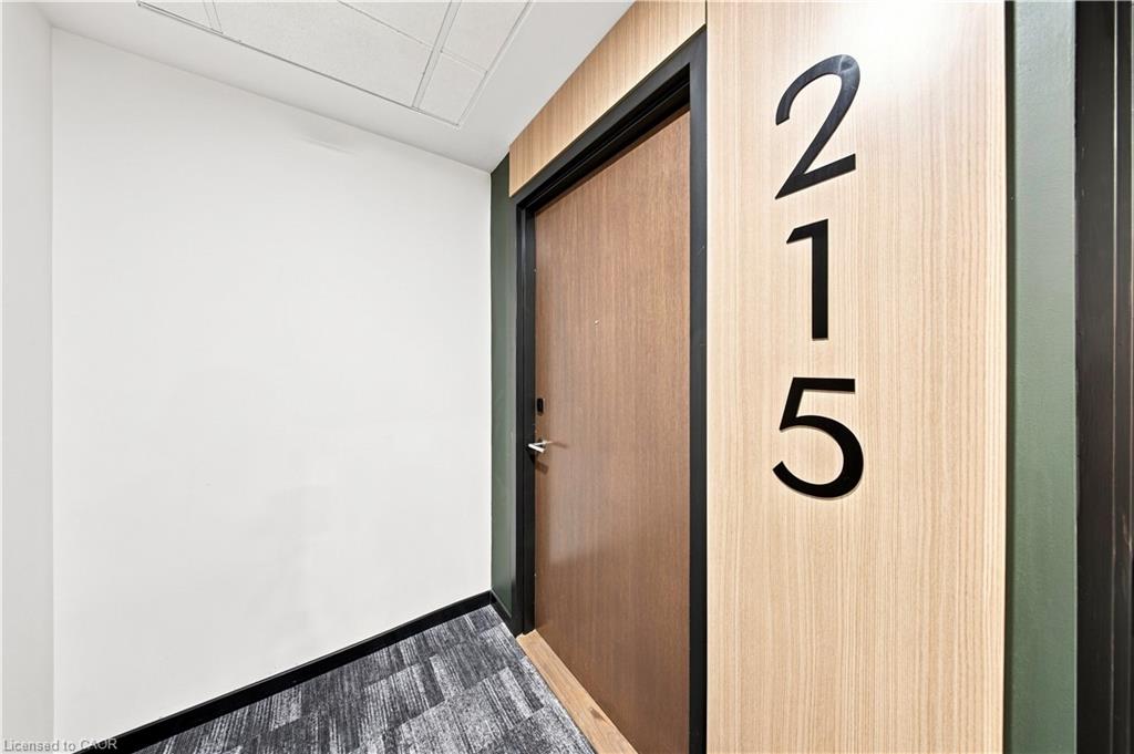 101-golden-eagle-road-waterloo-ontario-40851372