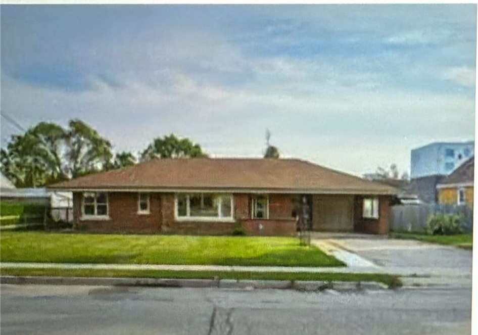 8-munch-avenue-cambridge-ontario-40851386