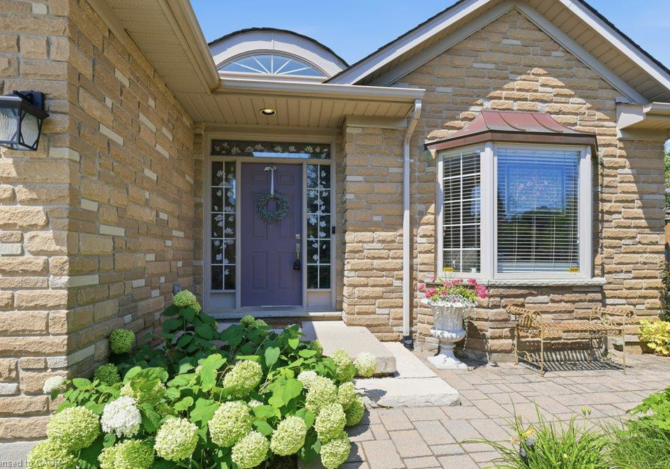 515-birchleaf-walk-waterloo-ontario-40851387