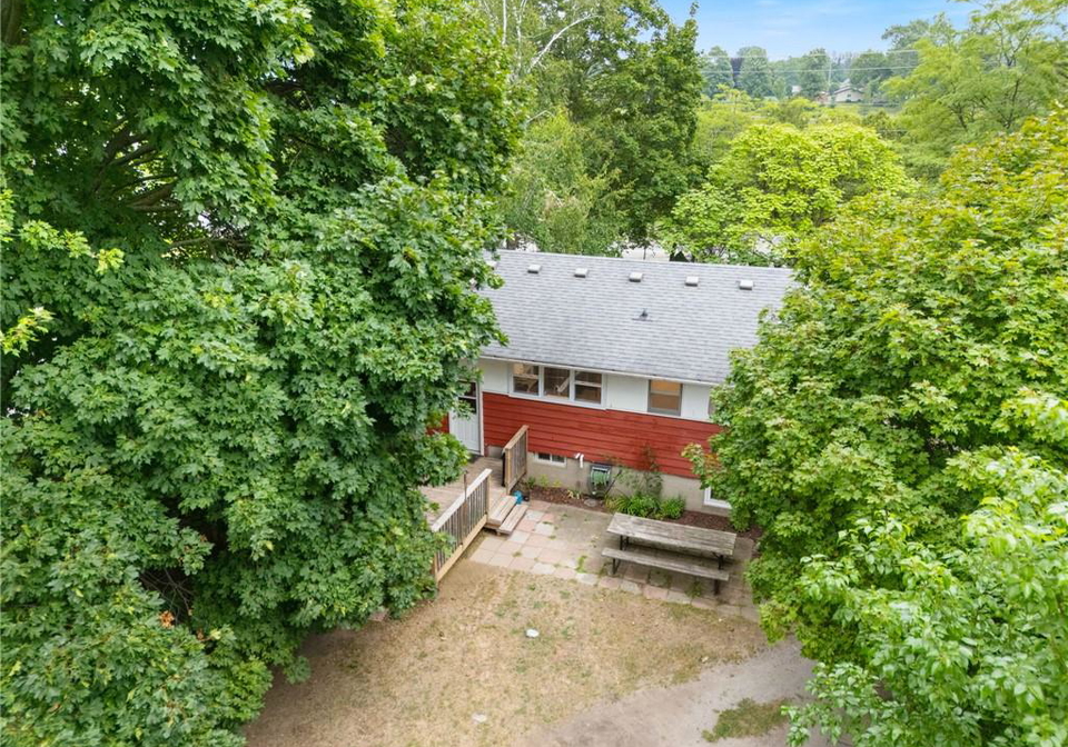 14-hillcrest-road-simcoe-ontario-40851432
