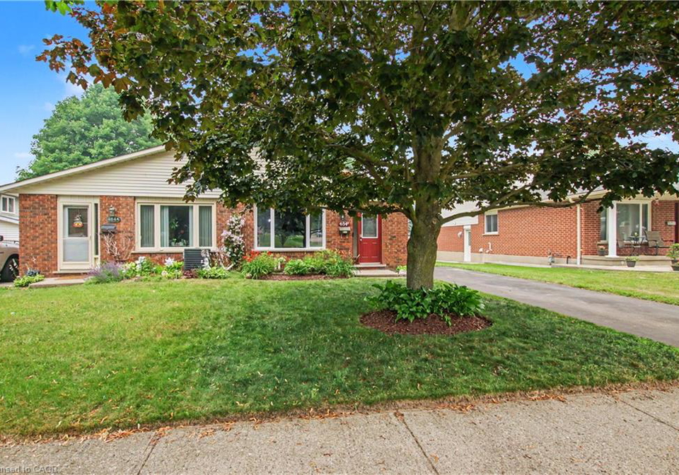 484-redfox-road-waterloo-ontario-40851433