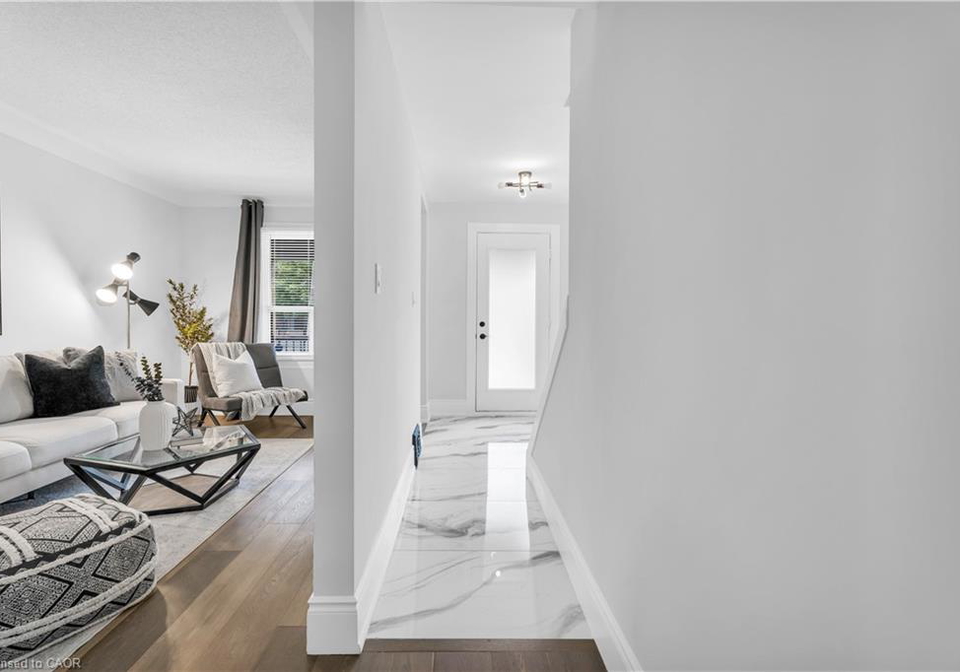 10-gordon-street-hamilton-ontario-40851444