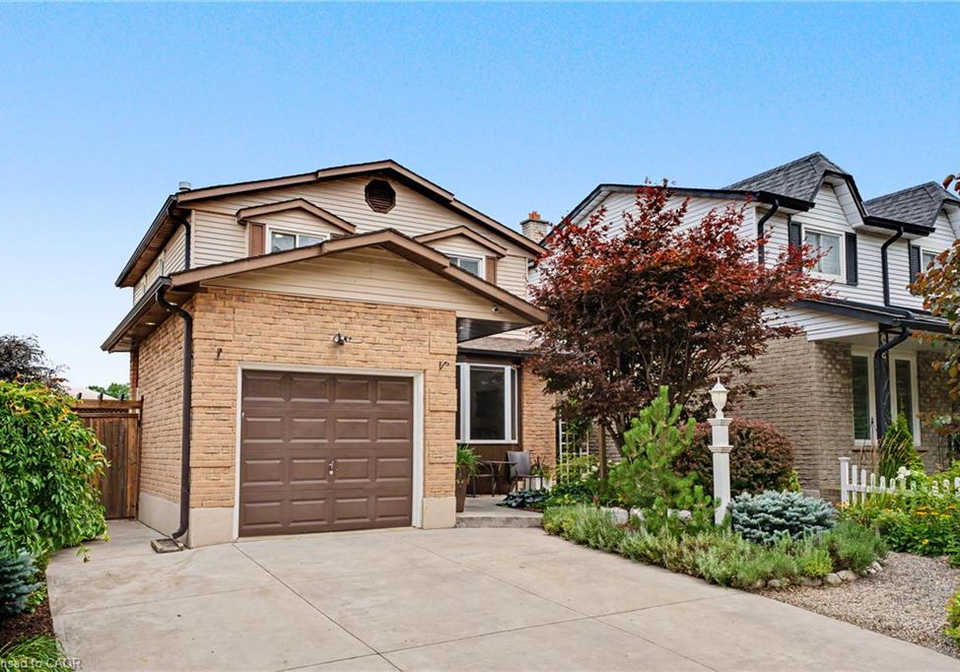 103-glenashton-drive-stoney-creek-ontario-40851460