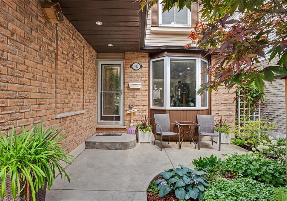 103-glenashton-drive-stoney-creek-ontario-40851460