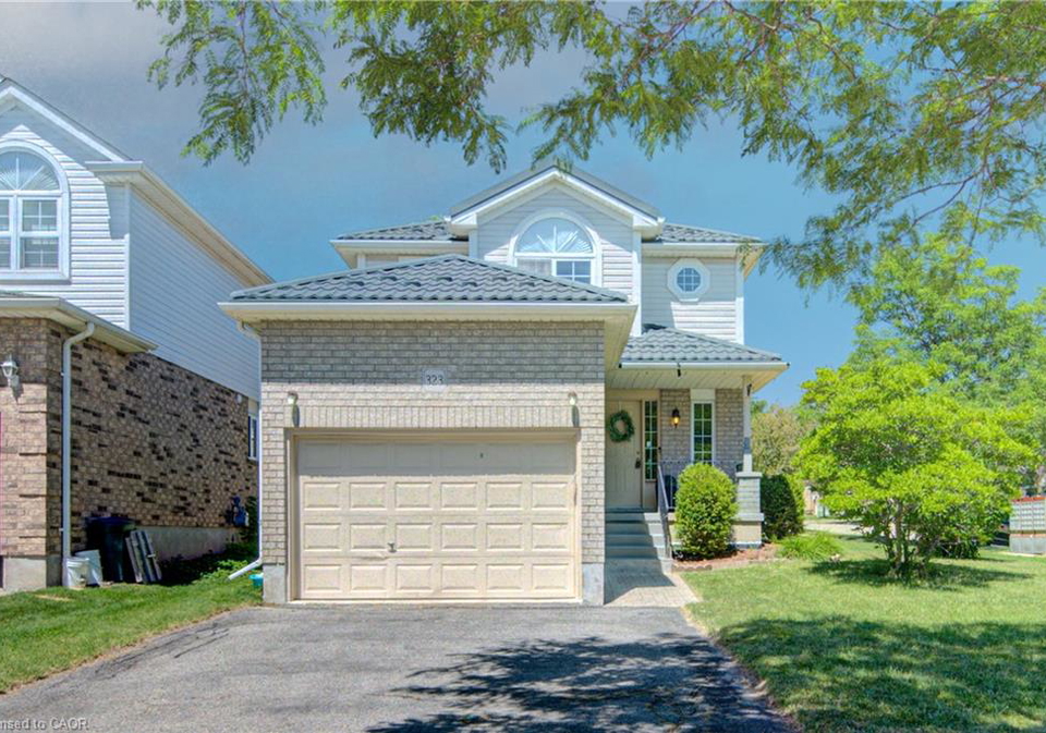 323-hidden-creek-drive-kitchener-ontario-40851461