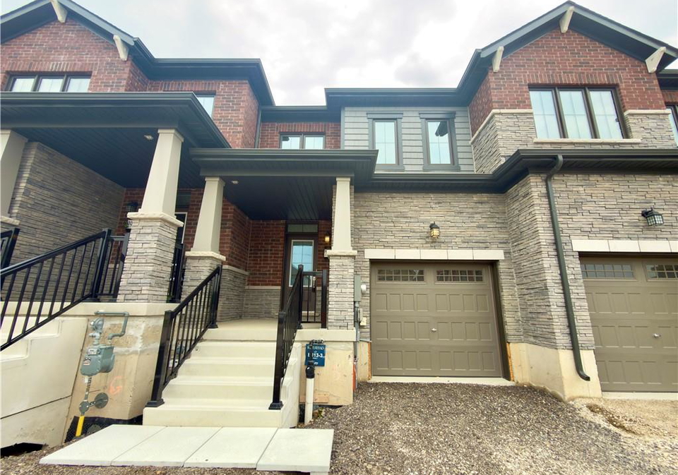 299-starlight-avenue-breslau-ontario-40851468