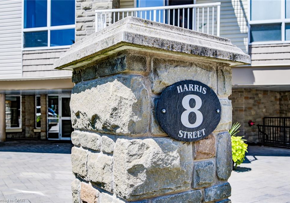8-harris-street-cambridge-ontario-40851517