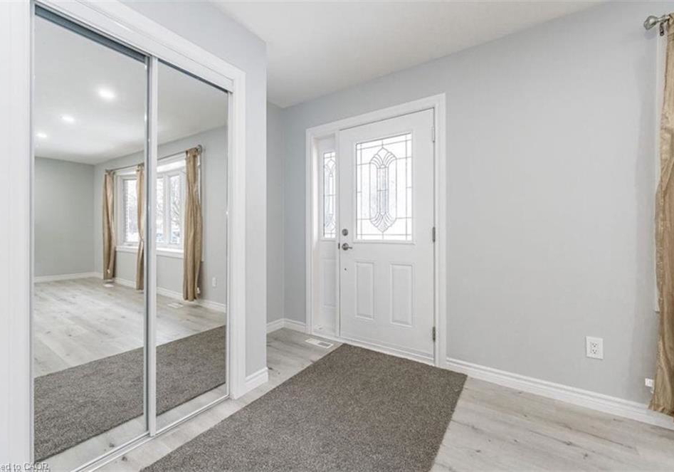 4-markwood-drive-kitchener-ontario-40851560