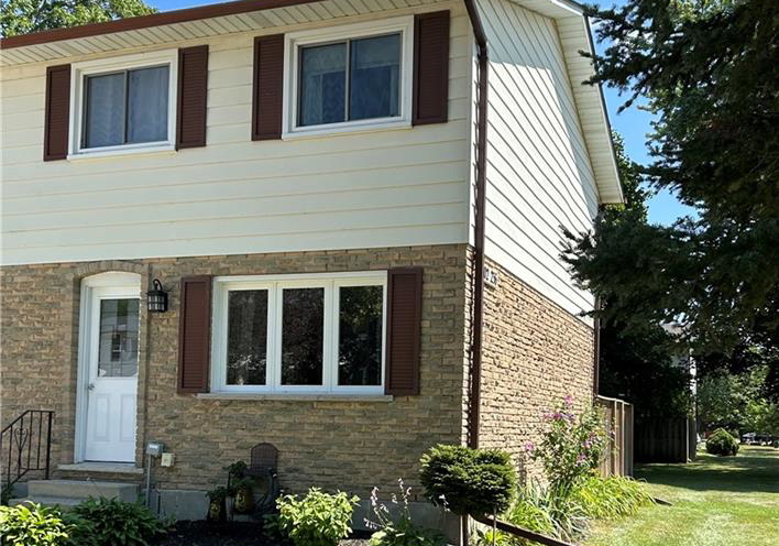 202-richardson-drive-port-dover-ontario-40851566