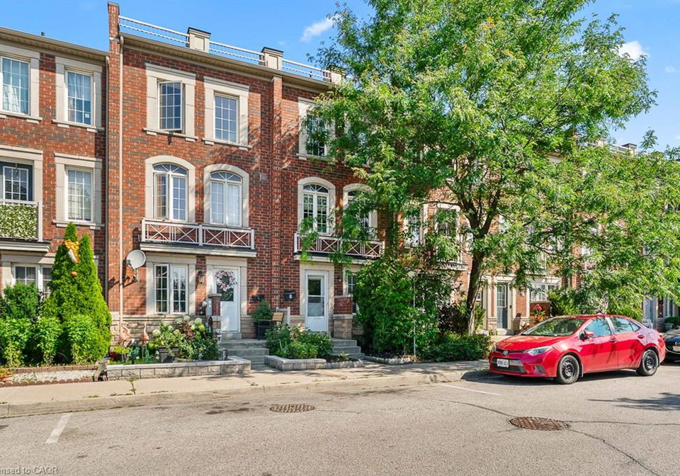 8-jim-baird-mews-toronto-ontario-40851583