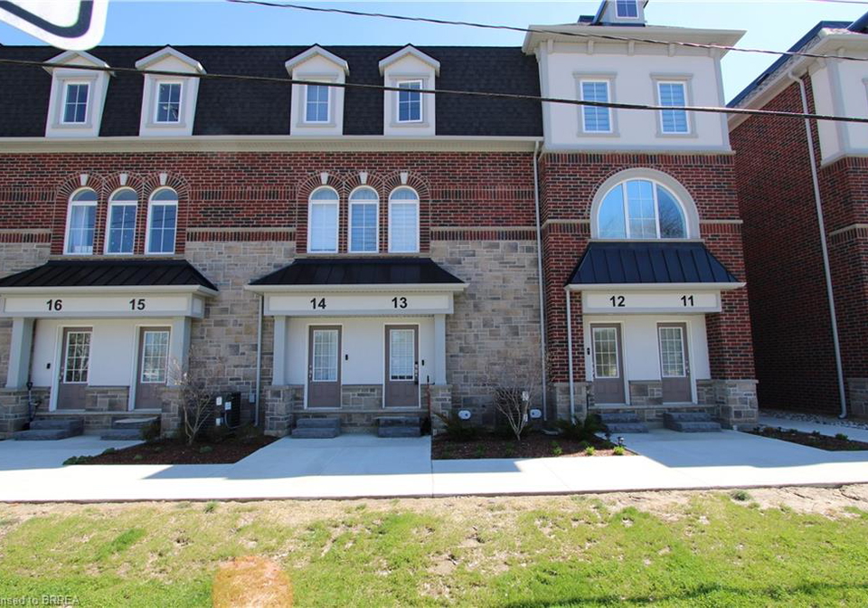 677-park-street-n-brantford-ontario-40851634