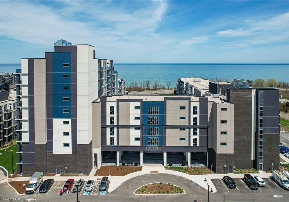 16-concord-place-grimsby-ontario-40851669