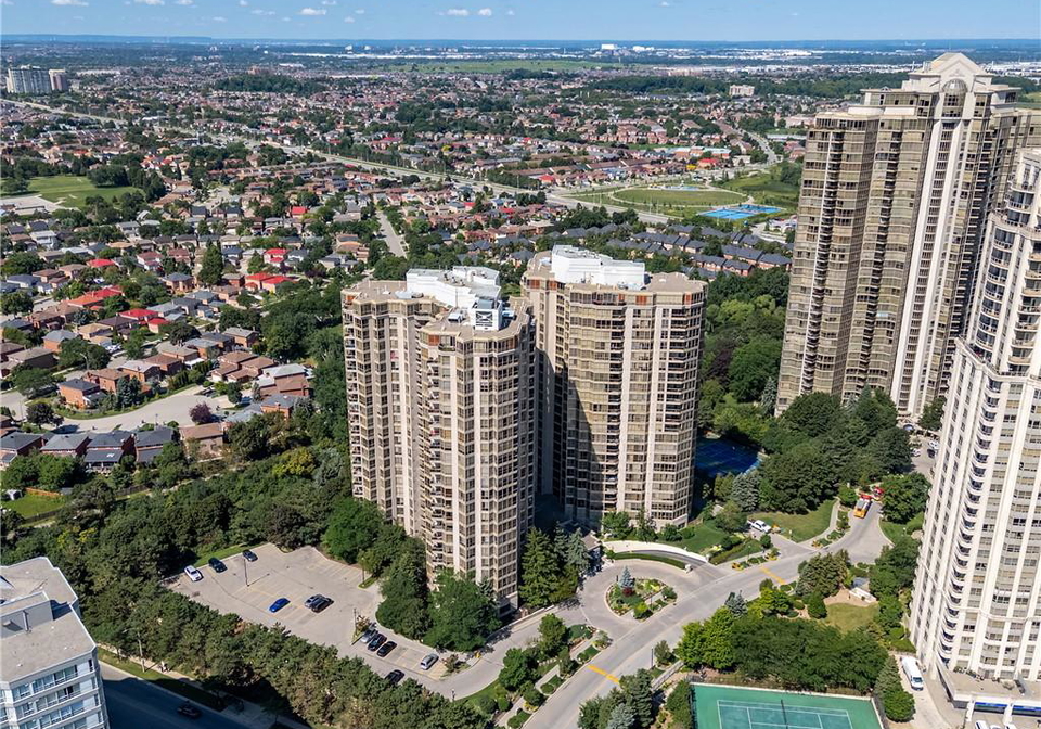 55-kingsbridge-garden-circle-mississauga-ontario-40851676