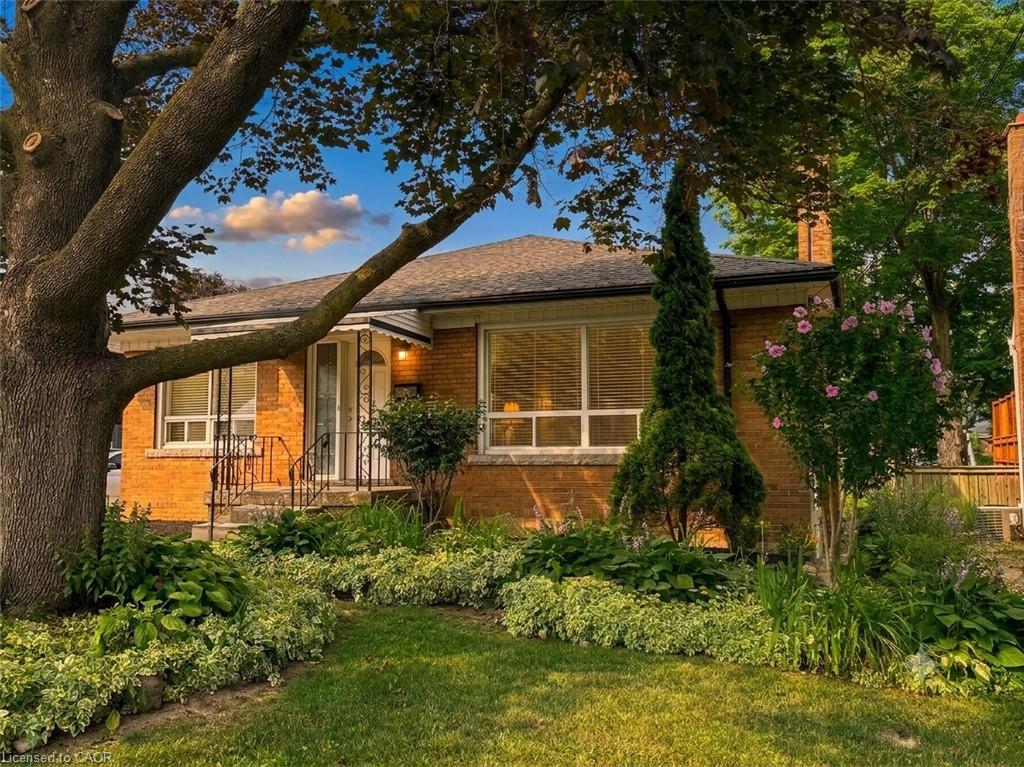 20-lloyd-manor-road-etobicoke-ontario-40851706