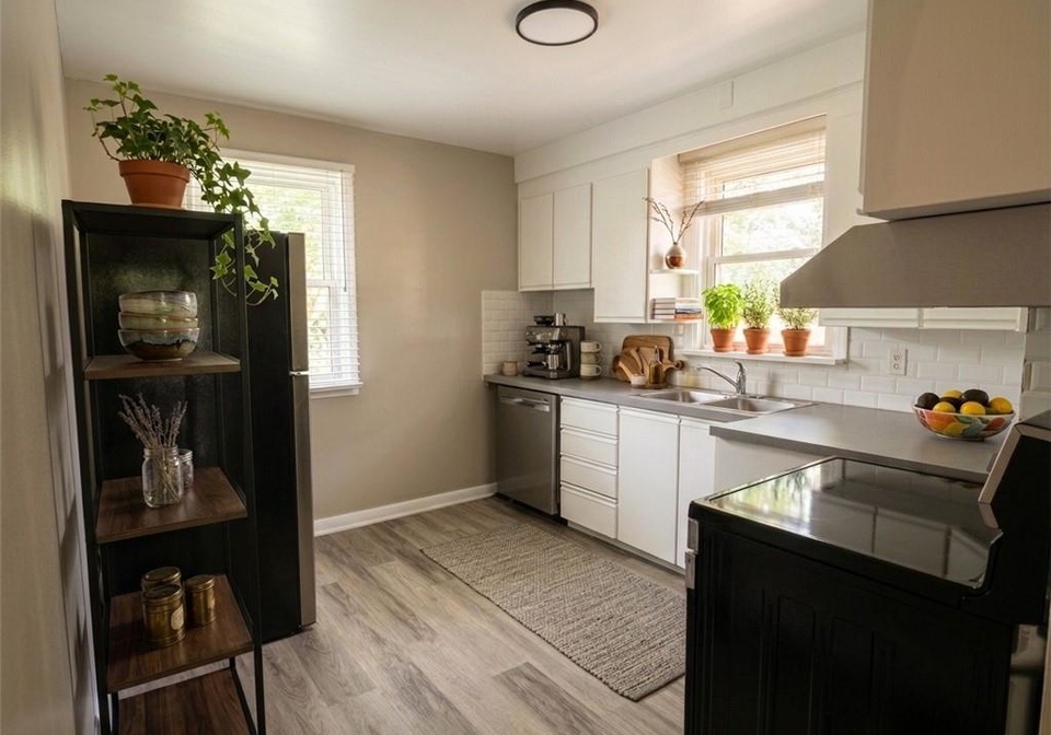 20-lloyd-manor-road-etobicoke-ontario-40851706