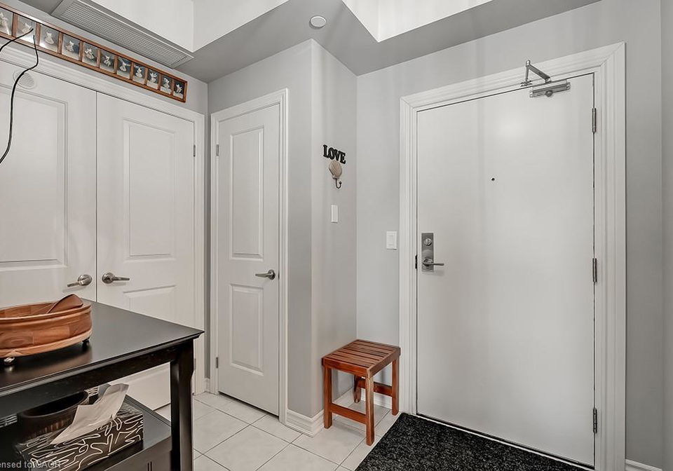 2300-upper-middle-road-oakville-ontario-40851710