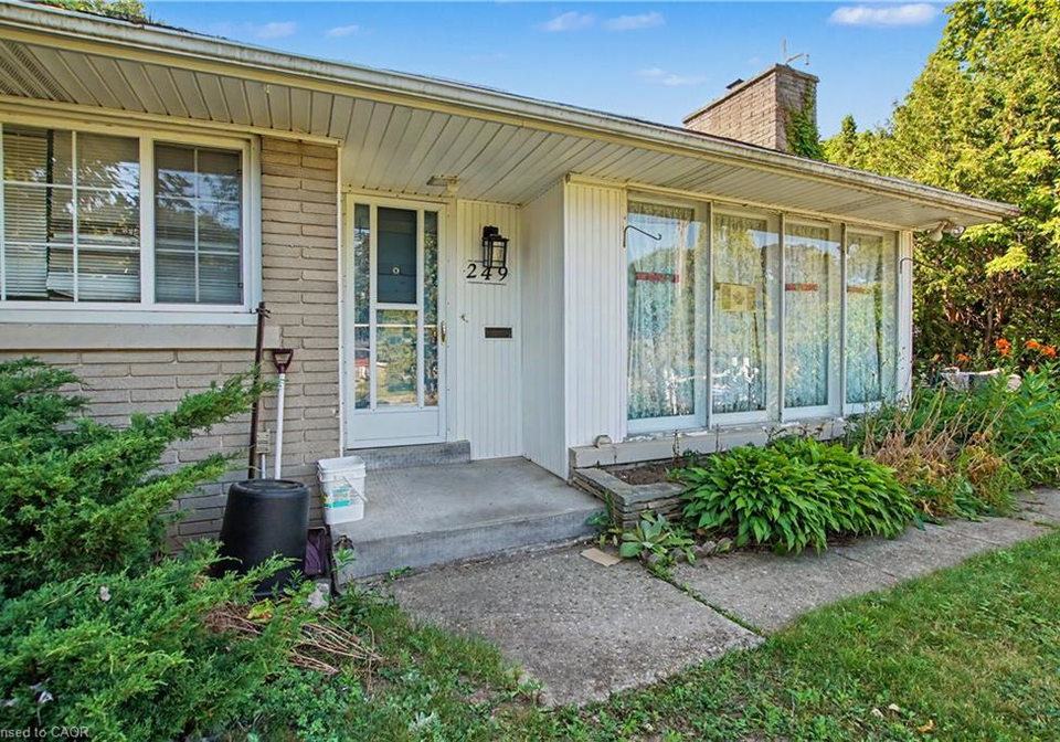 249-woodhaven-road-kitchener-ontario-40851741