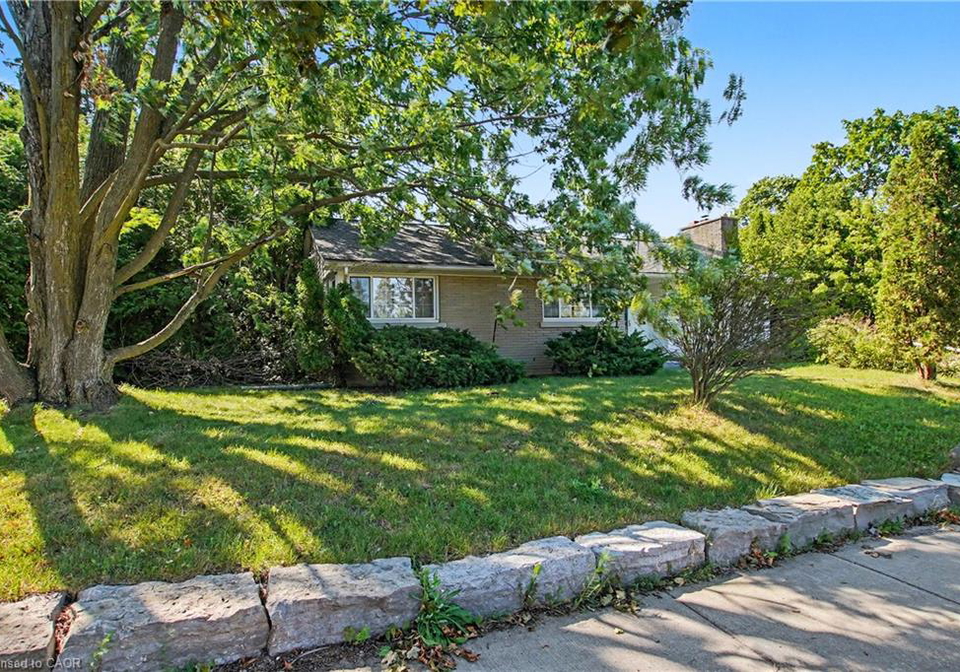 249-woodhaven-road-kitchener-ontario-40851741